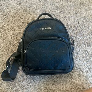 Steve Madden mini backpack *NEW*